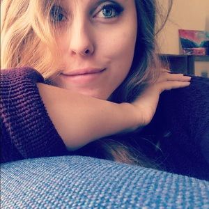 Meet your Posher, Noelle